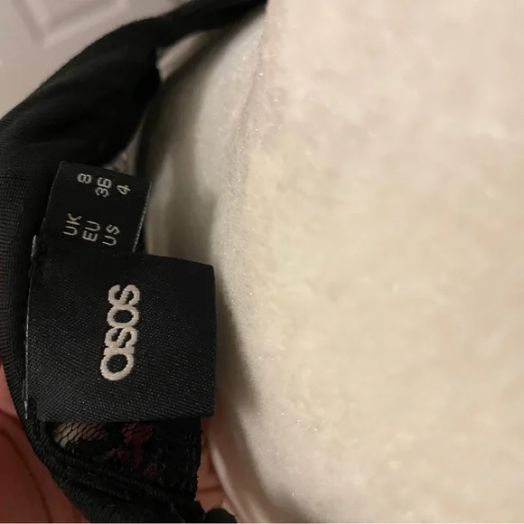 ASOS lace bodycon black dress - Picture 4 of 4